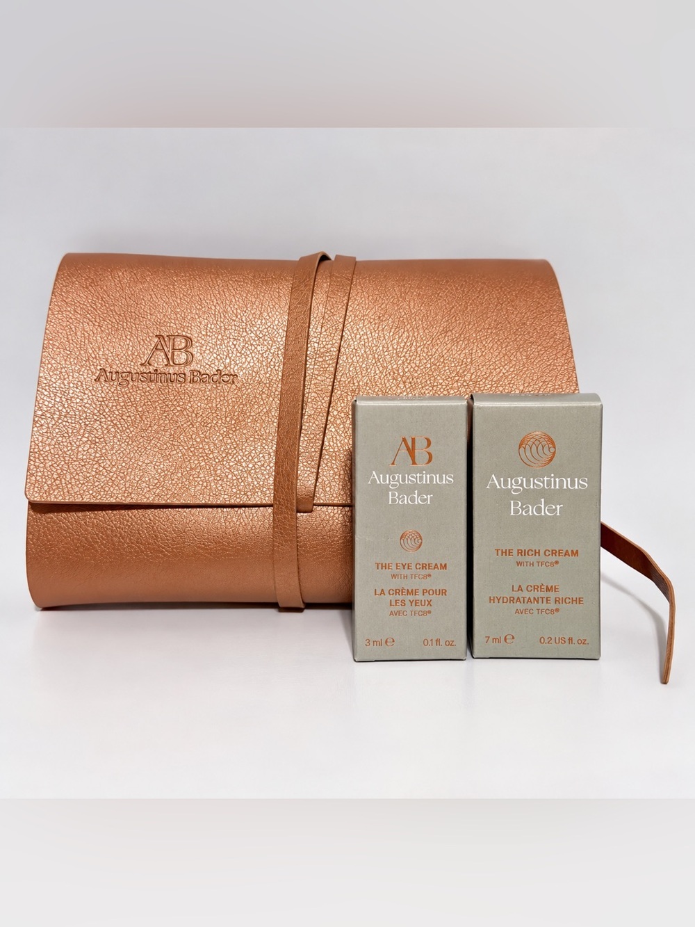NWOT- Augustinus Bader limited edition FAUX LEATHER luxury case..